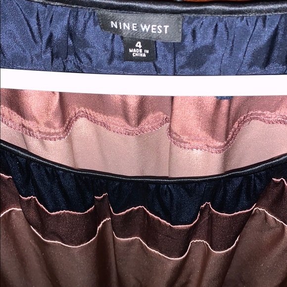 Navy, Mauve, Pink - Nine West silk top - Size 4 - Picture 2 of 4